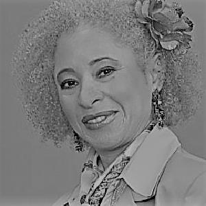  Sonia Guimarães - Mulheres na Ciência